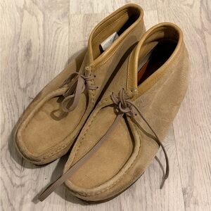 Clarks Wallabee Men's Tan Suede Shoes sz 10